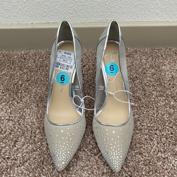 Jessica Simpson Pumps - Picture 1 of 4